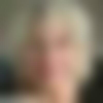 Profilbild einer 69 Jahre alten Frau, Single, 182 cm